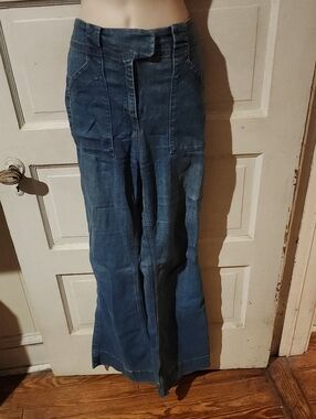 Forever 21 High Waisted Flare Jeans Small